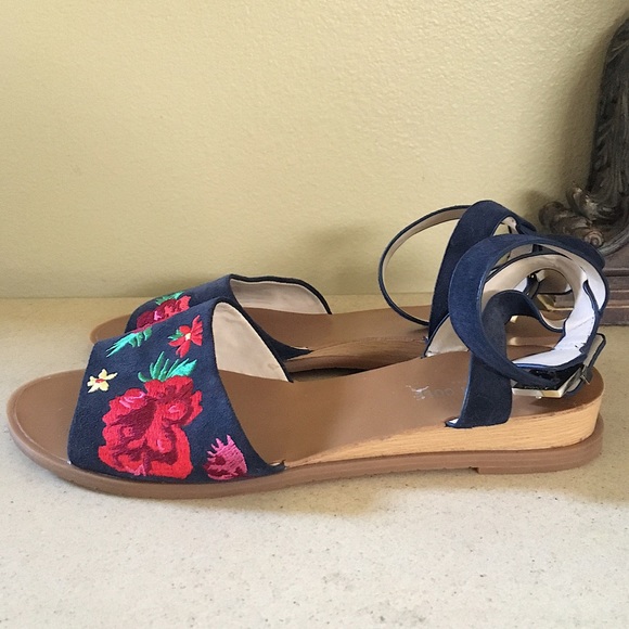 Kenneth Cole Shoes - KENNETH COLE JENSEN SANDAL